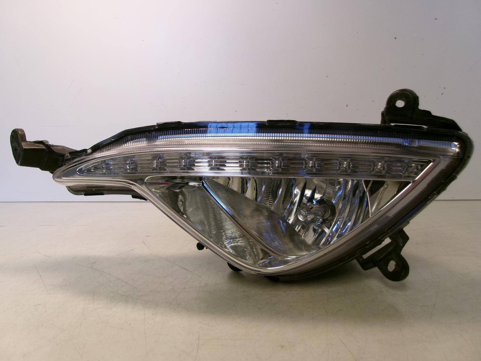 2013 2014 Hyundai Genesis Coupe Driver Lh Halogen W/o LED Fog Light OEM