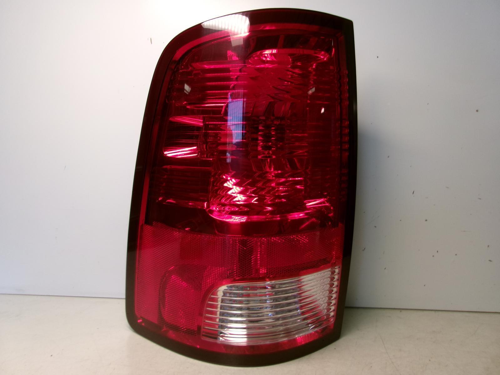 2009 - 2022 Dodge Ram 1500 / 2500 / 3500 Driver Lh Non-led Tail Light OEM - 0