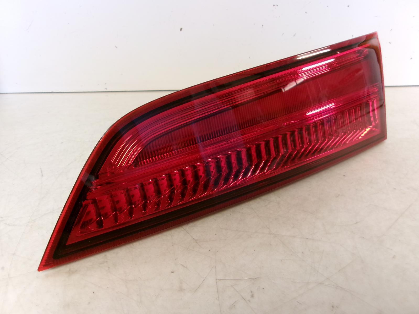 2017 2018 Honda Pilot Passenger Rh Lift Gate Inner Tail Light OEM - 0