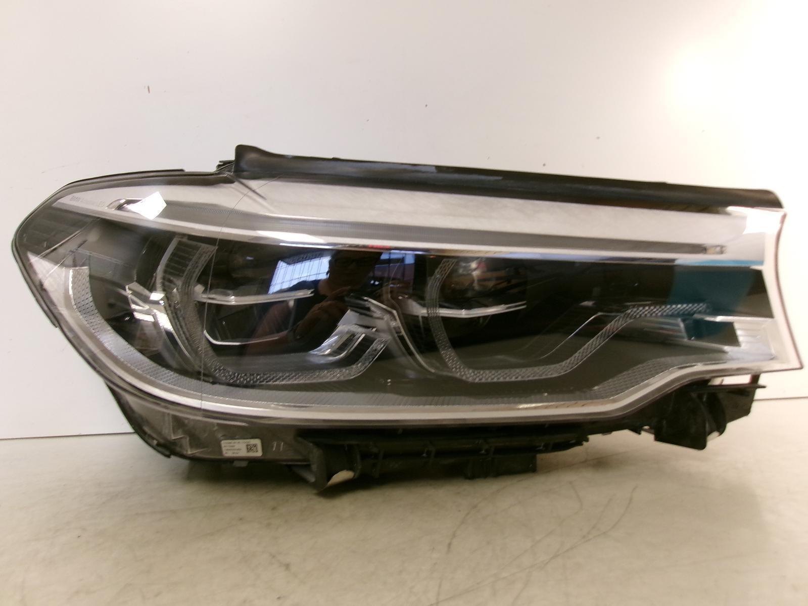 2017 2018 2019 2020 BMW 540I Passenger Rh Led Headlight W/ Adaptive Oem