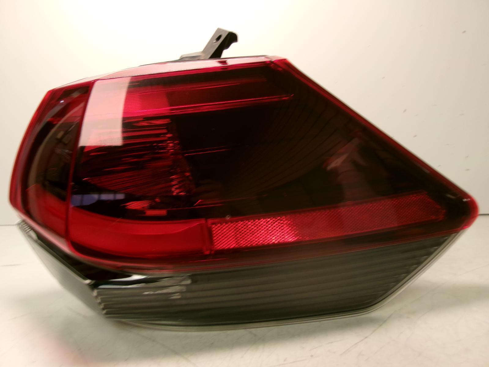 2019 2020 Nissan Rogue Passenger Rh Outer Quarter Panel Tail Light OEM - 0