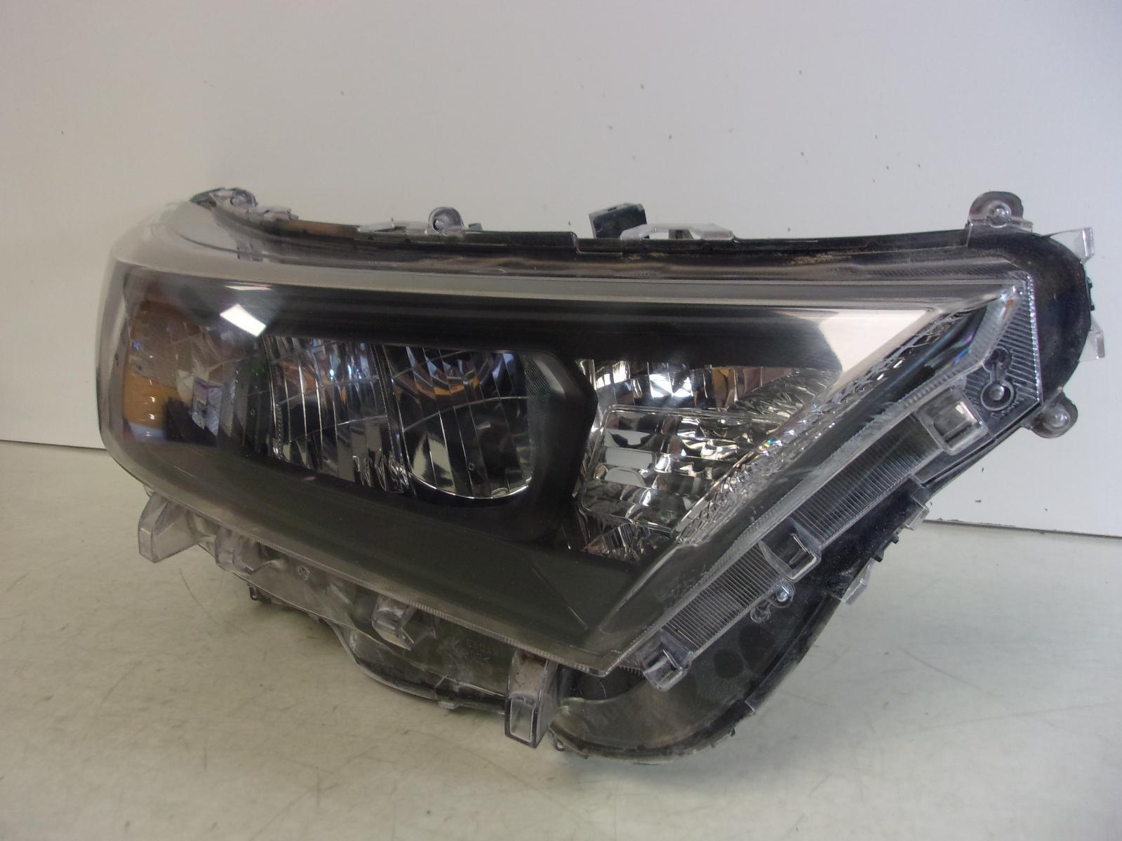 2019 2020 2021 2022 Toyota RAV4 Passenger RH LED Headlight OEM