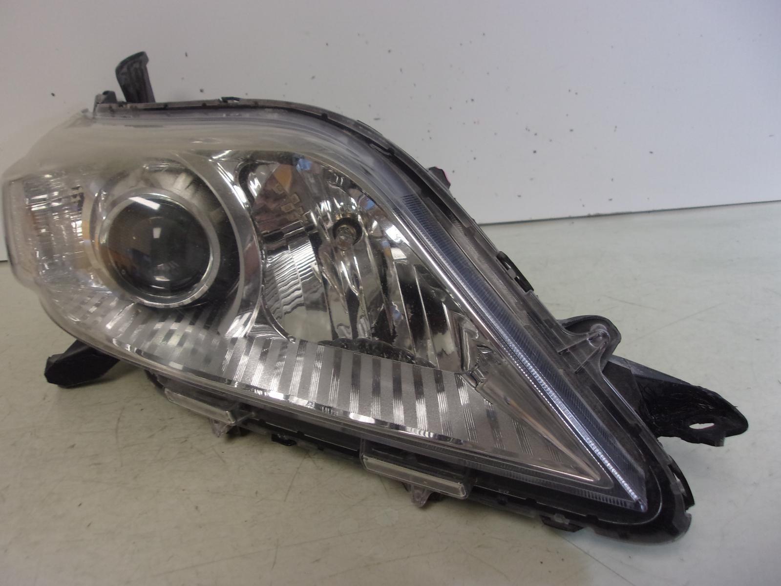 2011 2012 2013 2014 Toyota Sienna Passenger RH Xenon HID Headlight OEM