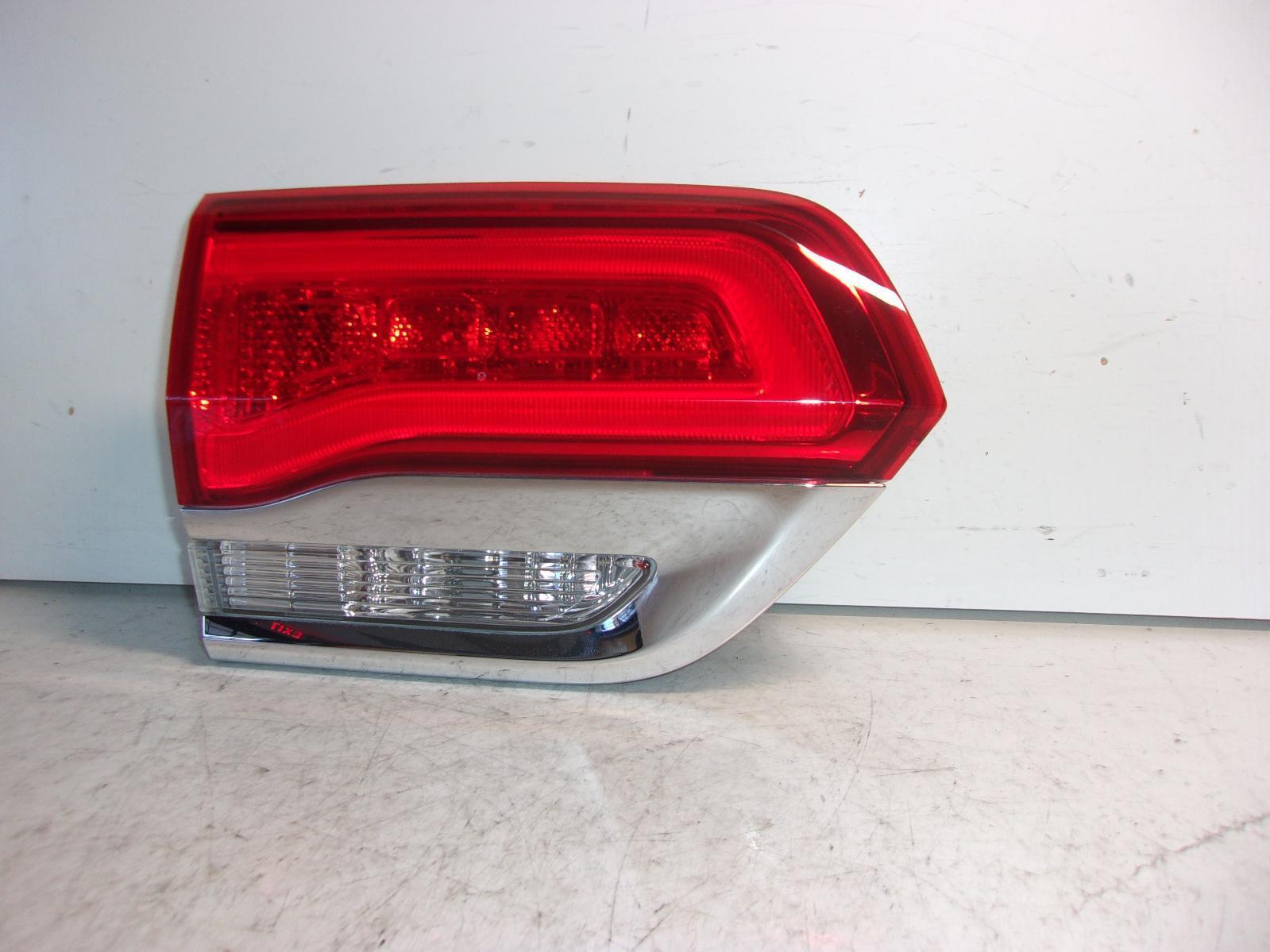 2016 - 2021 Jeep Grand Cherokee Lh Driver Inner Chrome Tail Light OEM