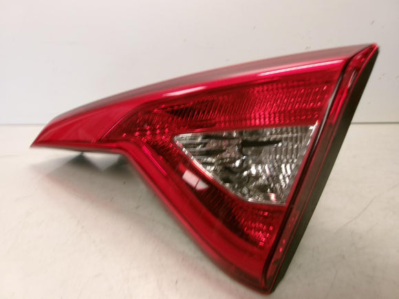 2015 2016 2017 Hyundai Sonata Passenger Rh Lid Inner Incandescent Tail Light OEM