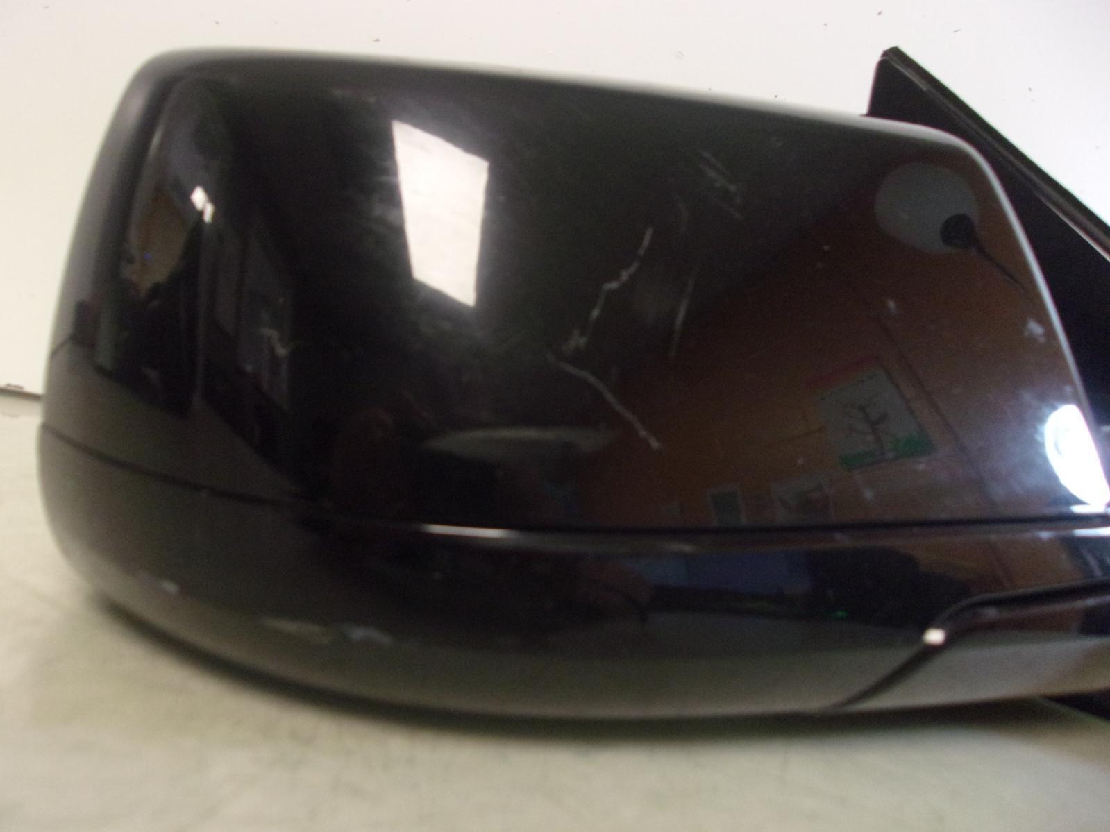 2015 - 2020 Escalade / Suburban / Tahoe / Yukon Passenger RH Door Mirror OEM