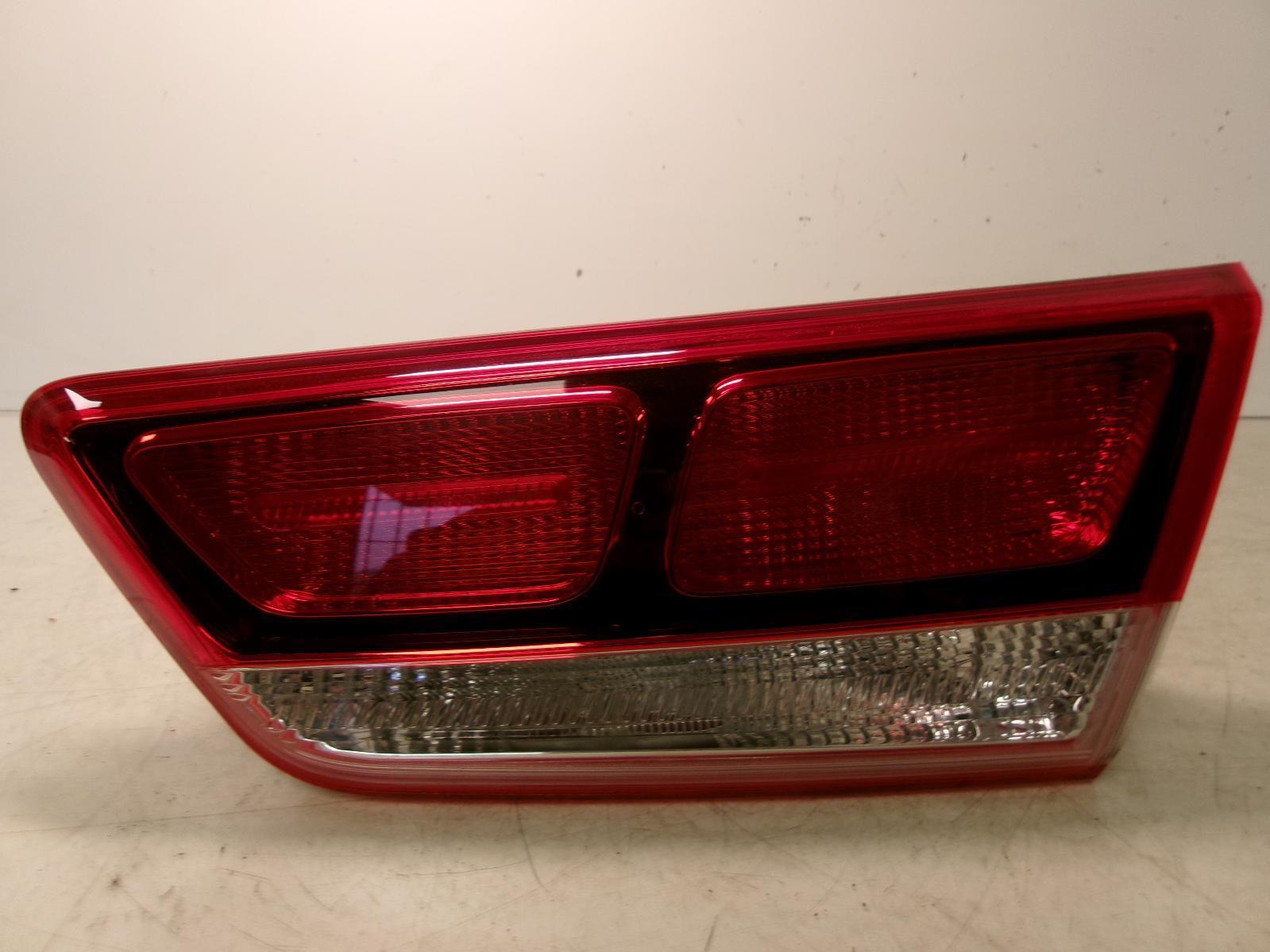 2019 Kia Optima Passenger Rh Inner Incandescent Tail Light OEM