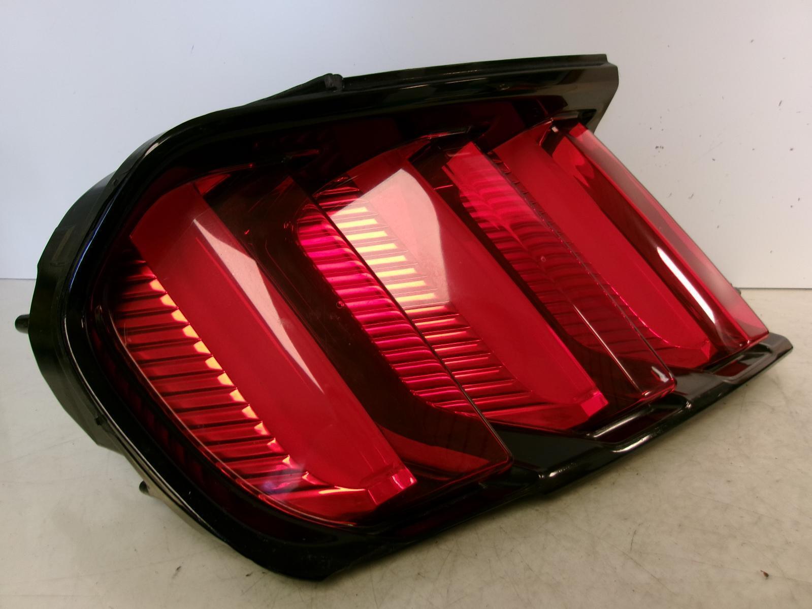 2015 2016 2017 2018 Ford Mustang Driver Lh Led Outer Tail Light OEM